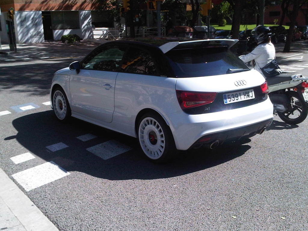 354616A1QUATTRO90.jpg