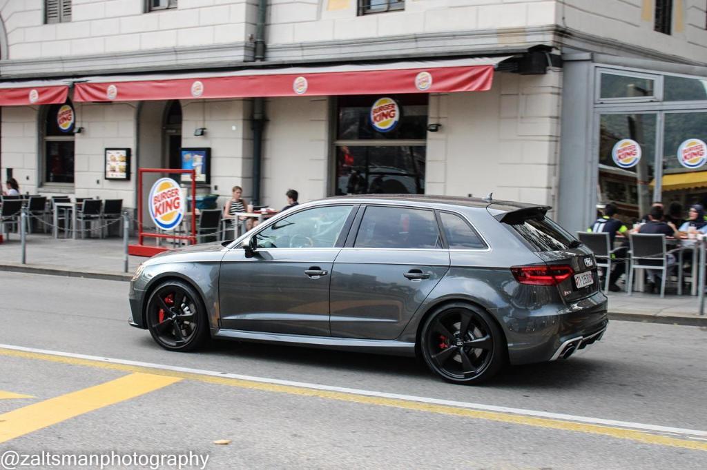 355488RS38V1910.jpg