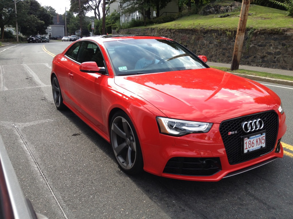 357132AUDIRS5478.jpg
