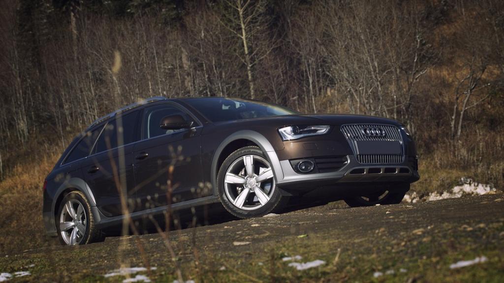 361150971AUDIA4ALLROAD.jpg