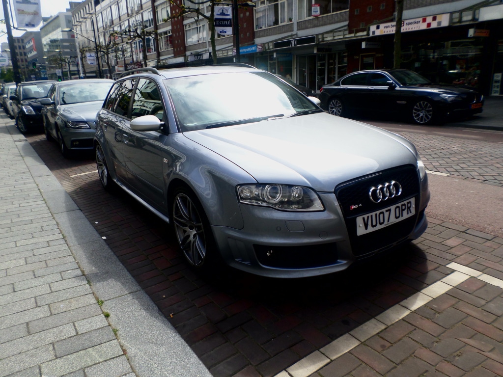 362308AUDIRS41185.jpg