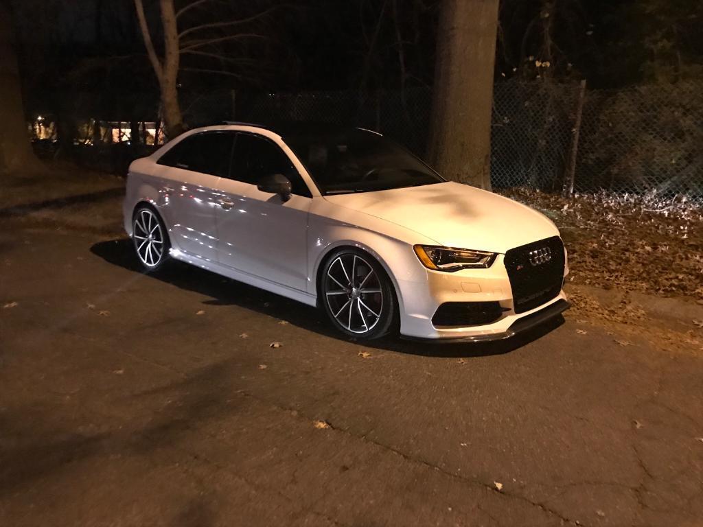 363703S38V3005.jpg