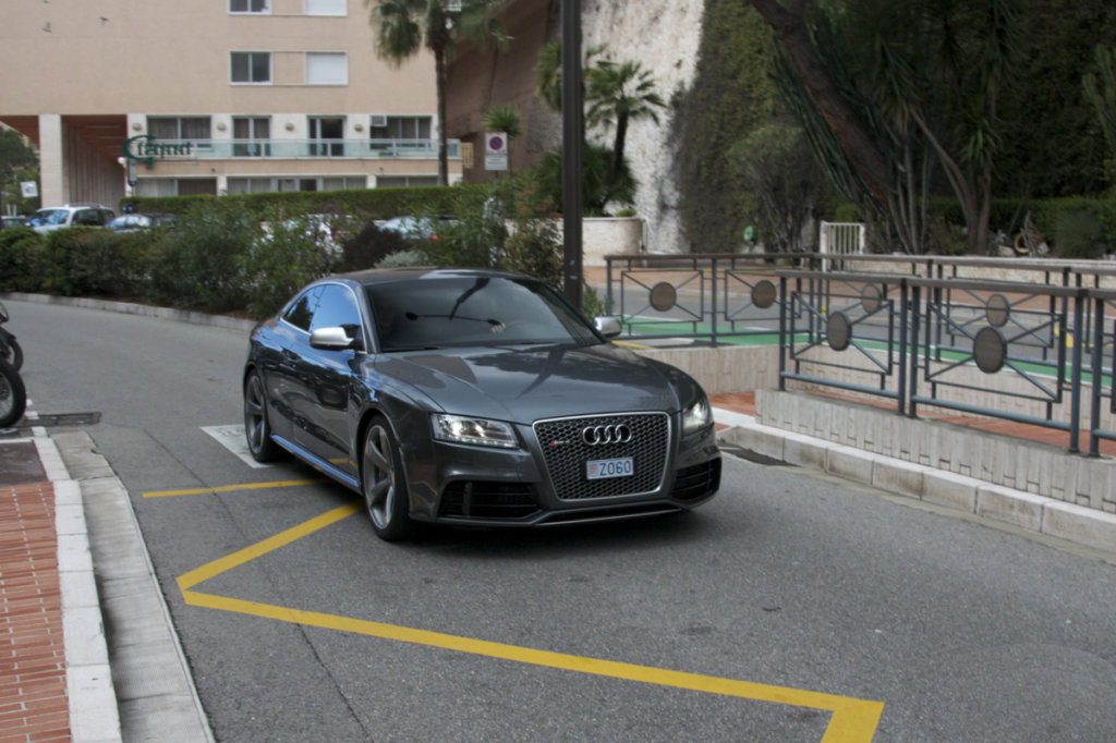 364039AUDIRS5838.jpg