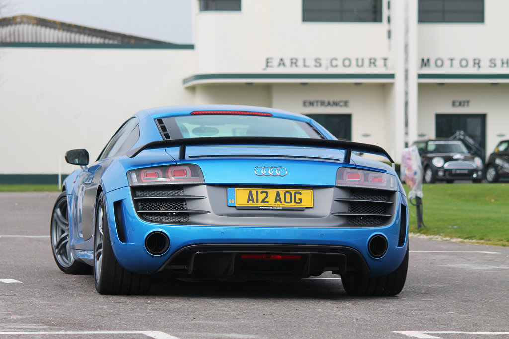 364324R8GT442.jpg