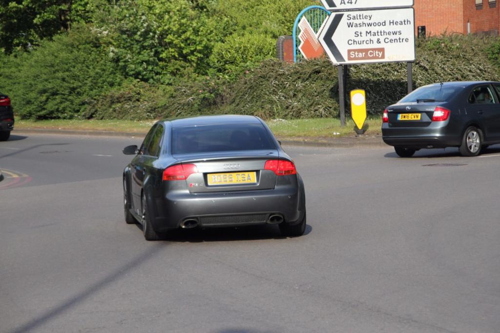 364452AUDIRS43394.jpg