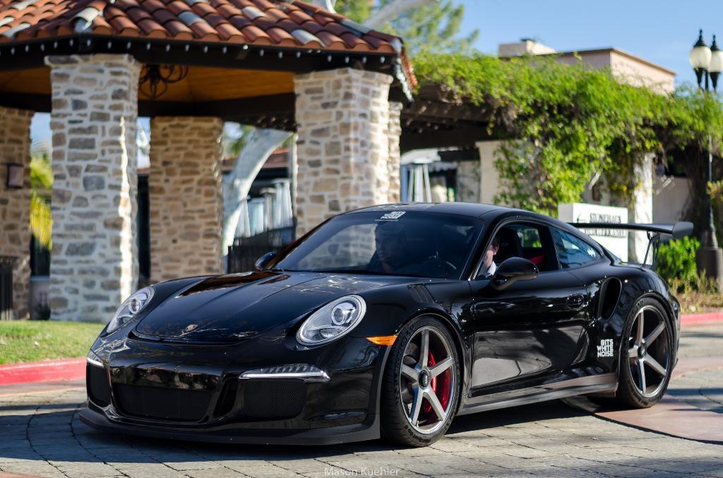 3653280273PORSCHE991GT3RS.jpg