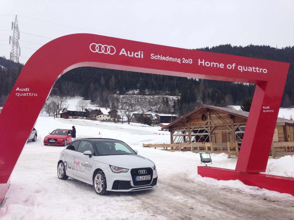 366917A1QUATTRO227.jpg