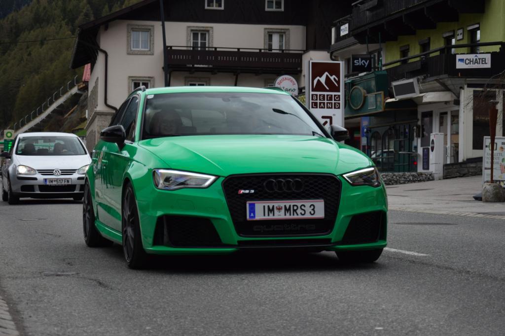 367353RS38V2354.jpg
