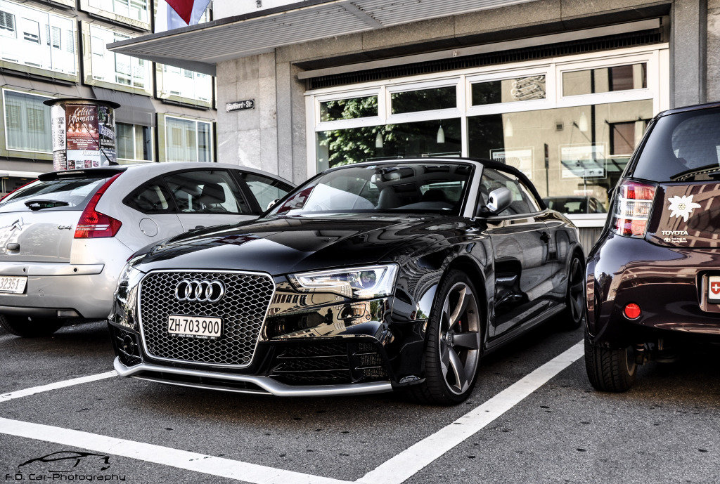 367371458RS5CABRIOLET.jpg