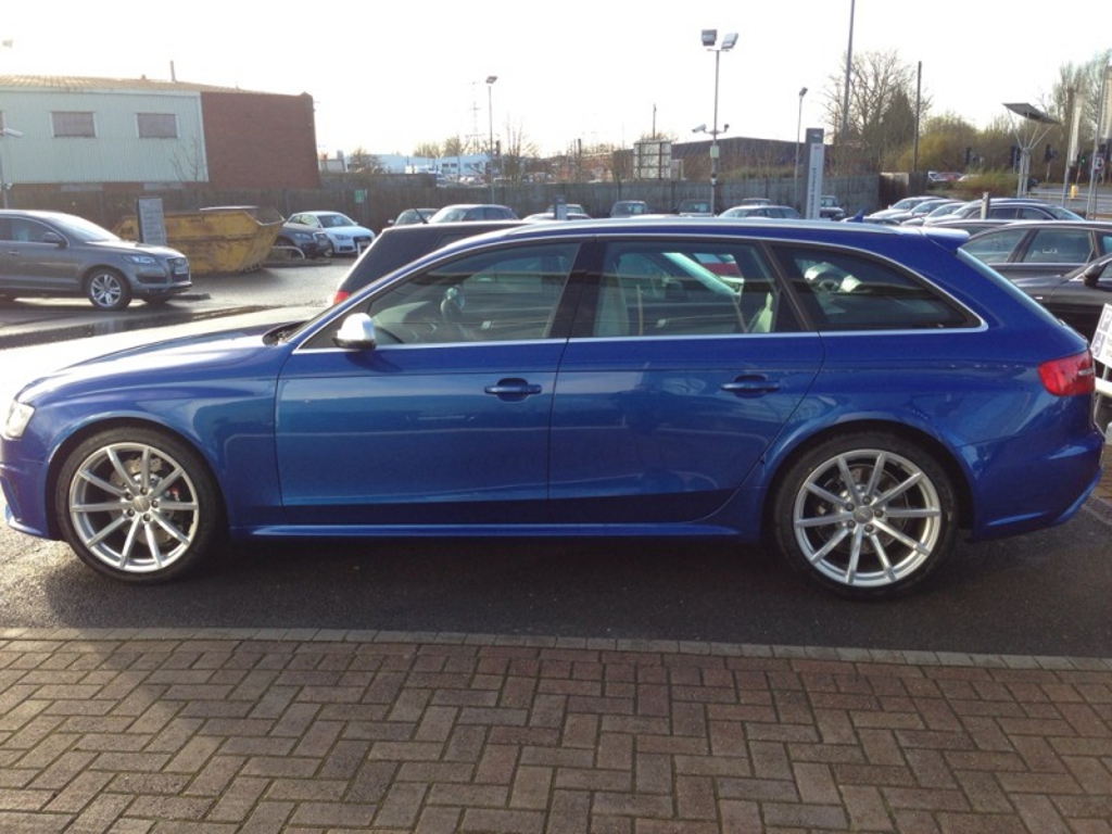 369008RS4B8502.jpg