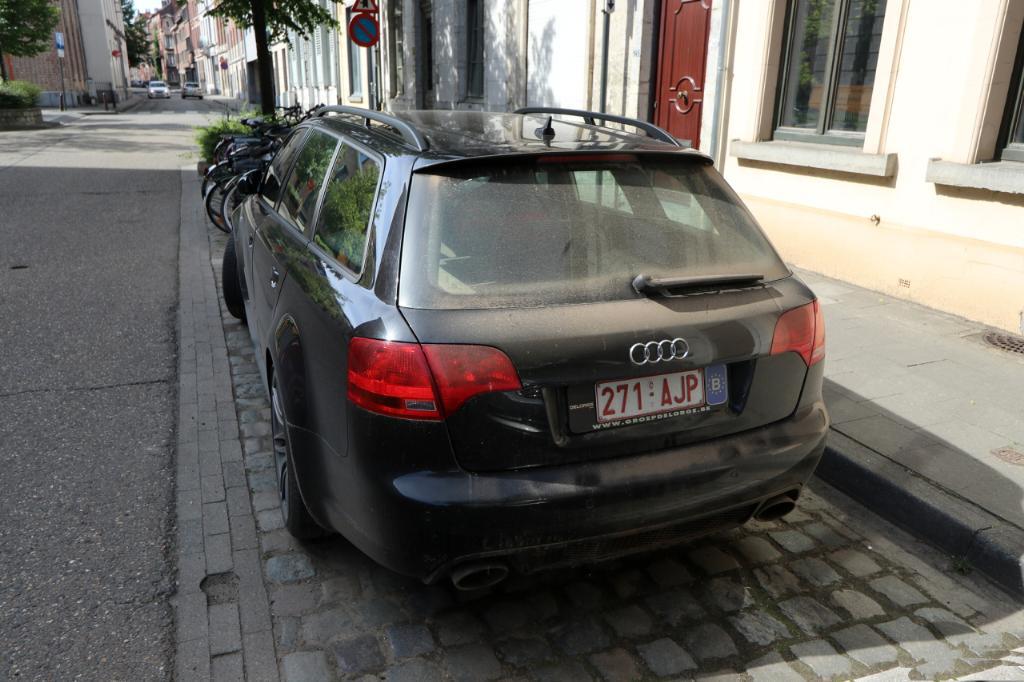 369030AUDIRS43344.jpg