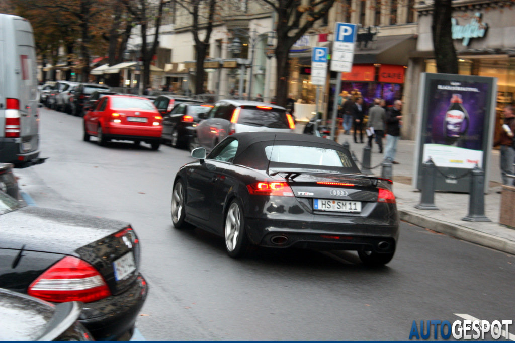 369846AUDITTRSESQUIROU104.jpg