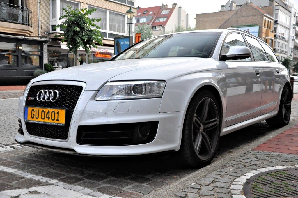 369922RS6916.jpg