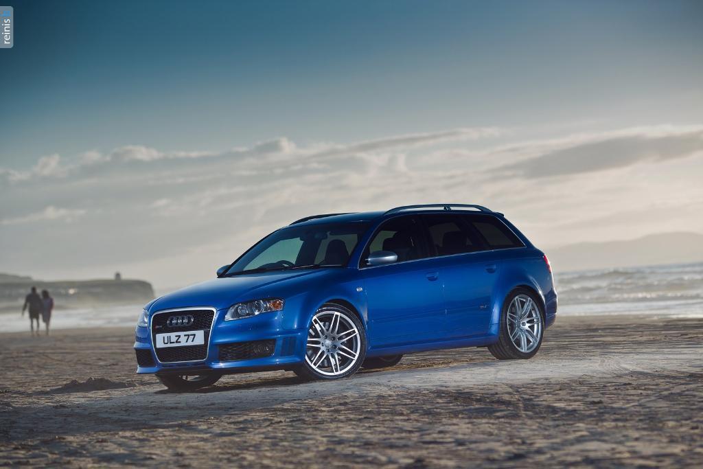 371336AUDIRS43028.jpg