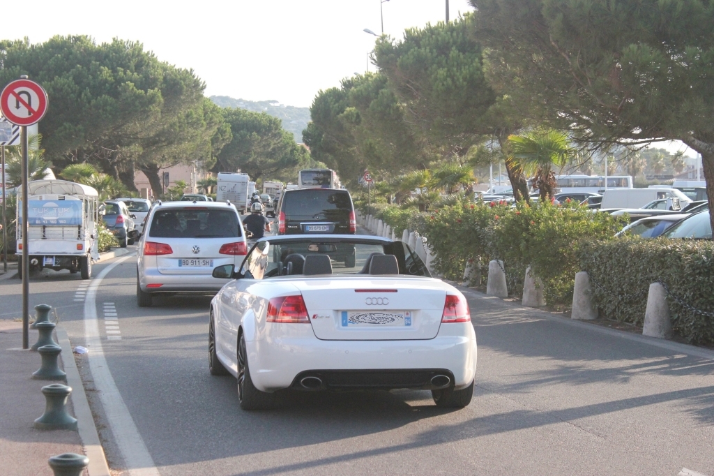 372443AUDIRS41459.jpg