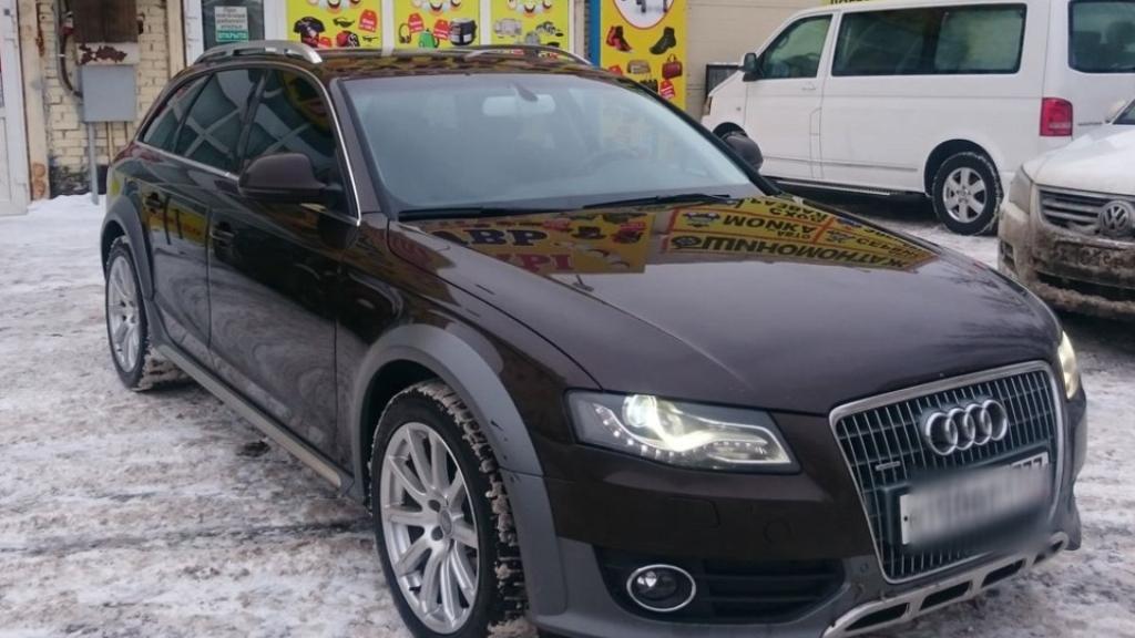 3725921683AUDIA4ALLROAD.jpg