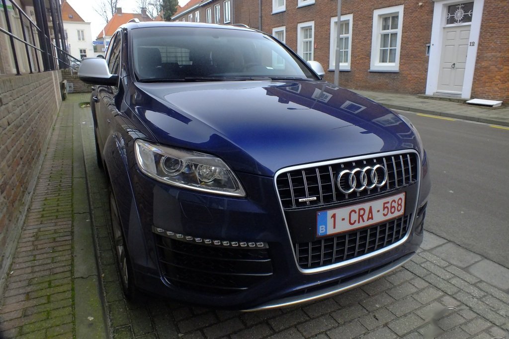 374387602Q7V12.jpg