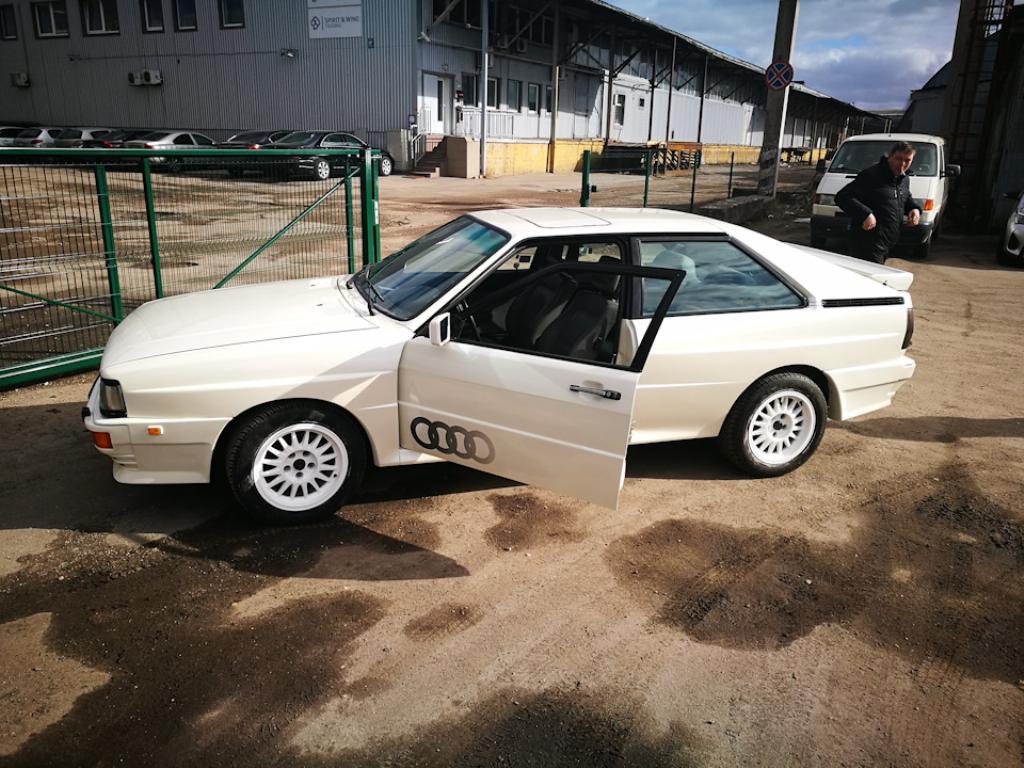 379000URQUATTRO2222.jpg