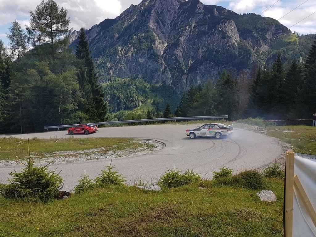 3792371469QUATTROLEGENDE2017.jpg
