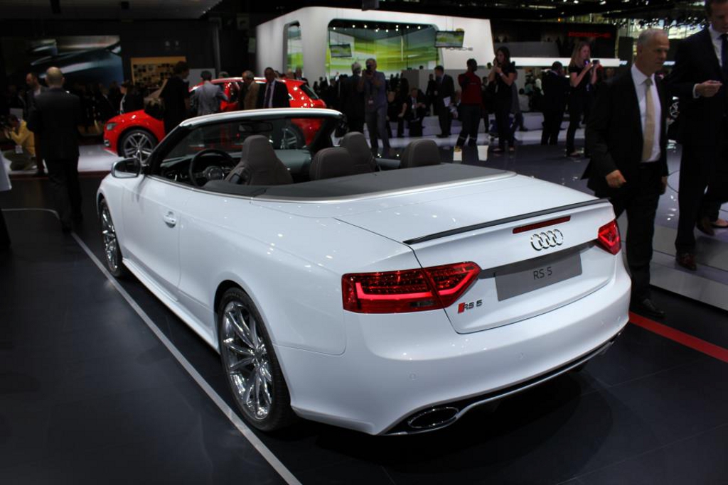379347014RS5CABRIOLET.jpg