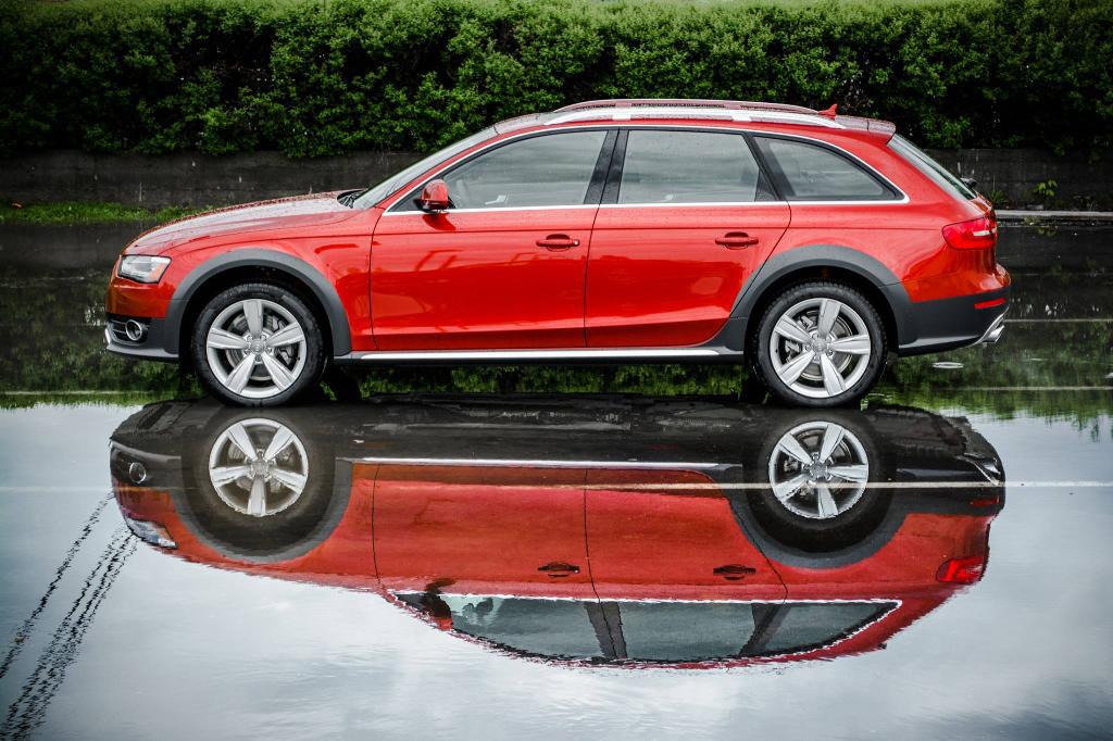 380998606AUDIA4ALLROAD.jpg