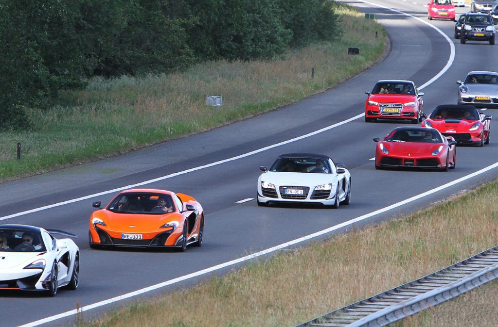 381082R8GT1924.jpg