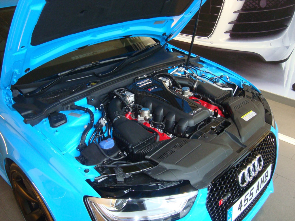 381540RS4rivierablue02.jpg