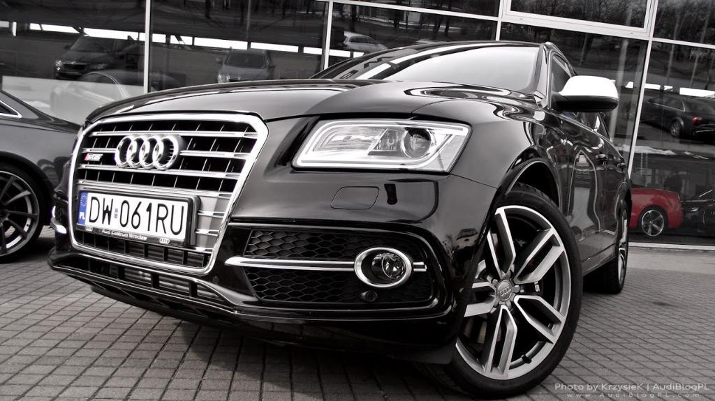 382109AUDISQ51147.jpg