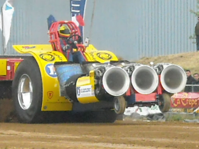 382400tracteurpullingbernay2009132.jpg