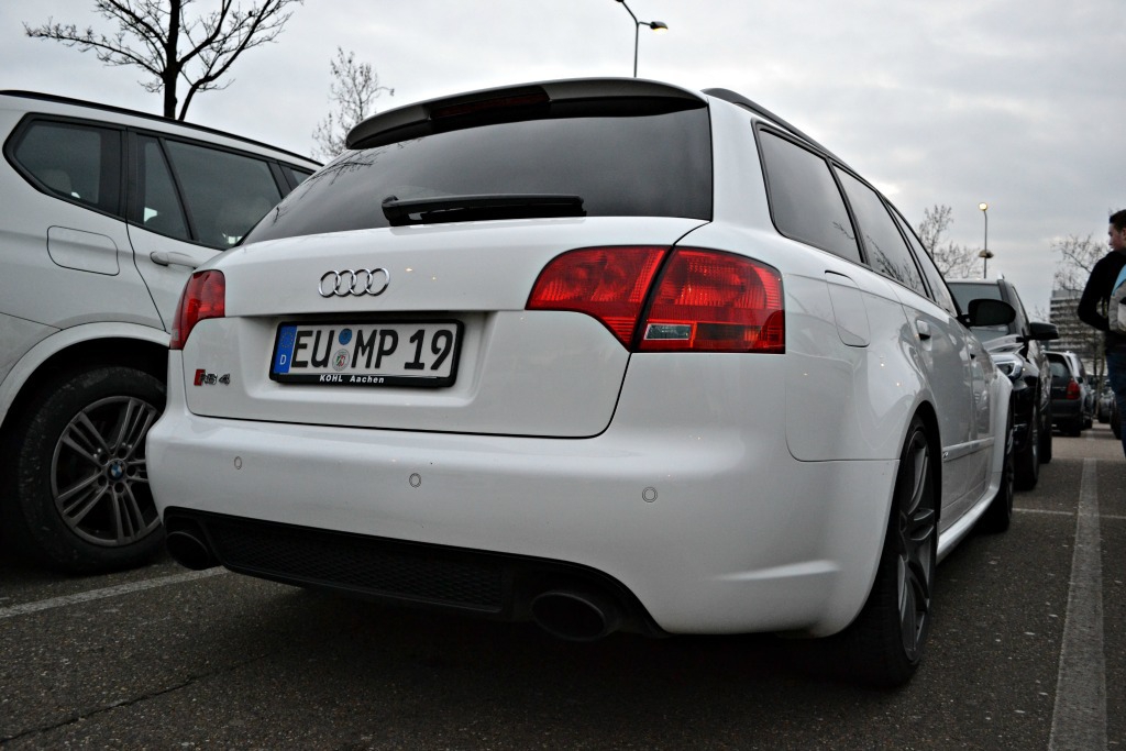 382467AUDIRS41022.jpg