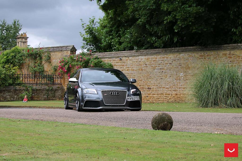 382722AUDIWHEELS0966F1RS3.jpg