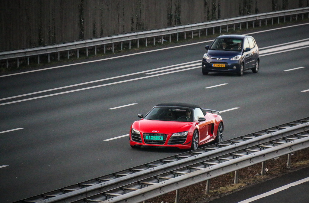 383039R8GT1417.jpg