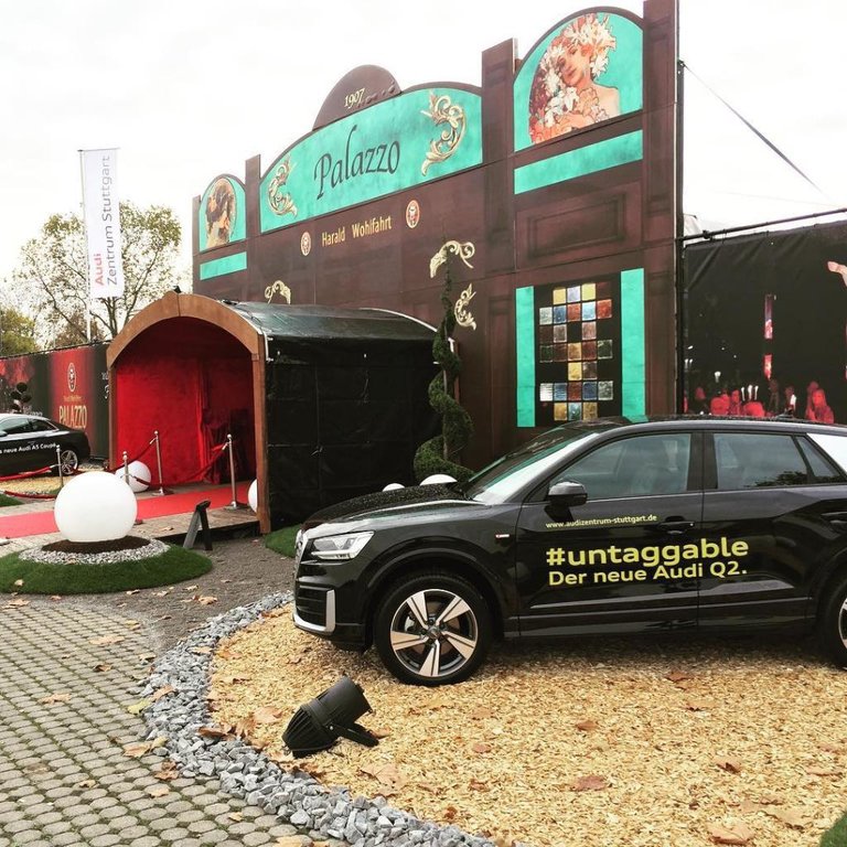 384645AUDIQ20543.jpg