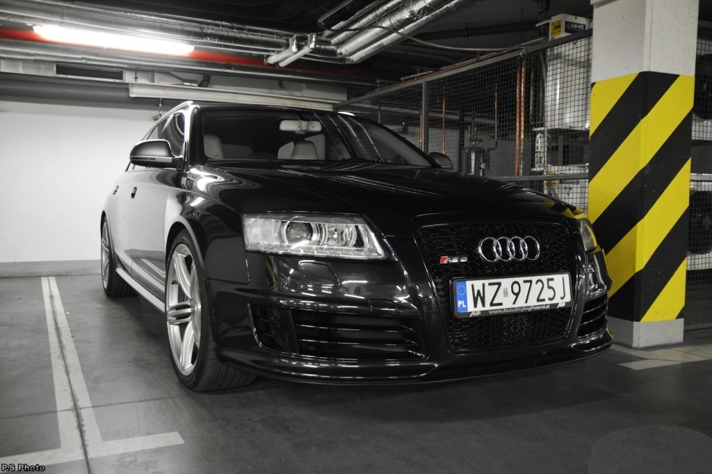 384779RS61798.jpg