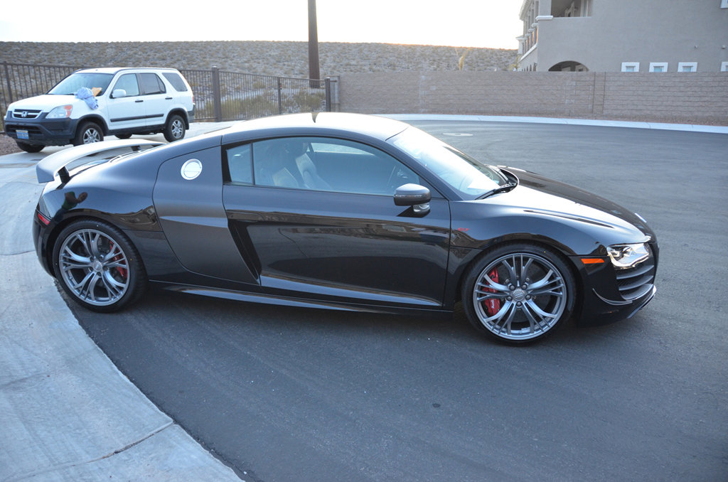384982R8GT457.jpg