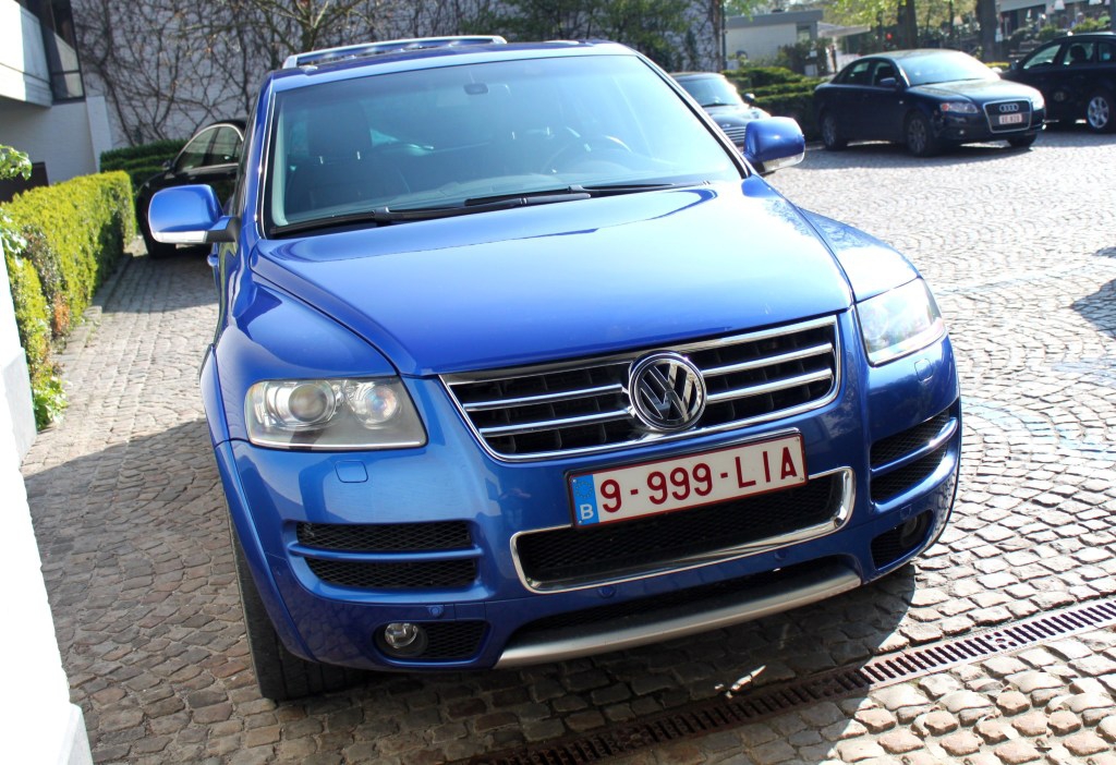 387584W12TOUAREG370.jpg