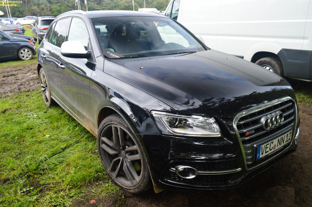 389125AUDISQ51394.jpg