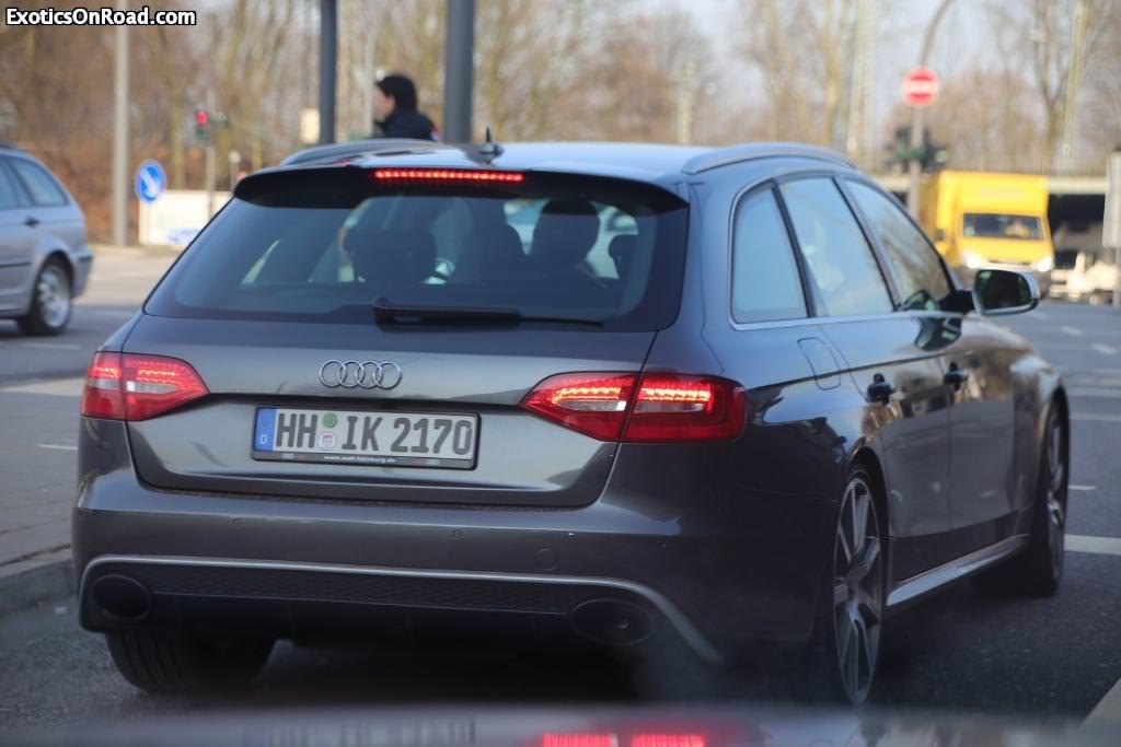 38ZEl3n.jpg