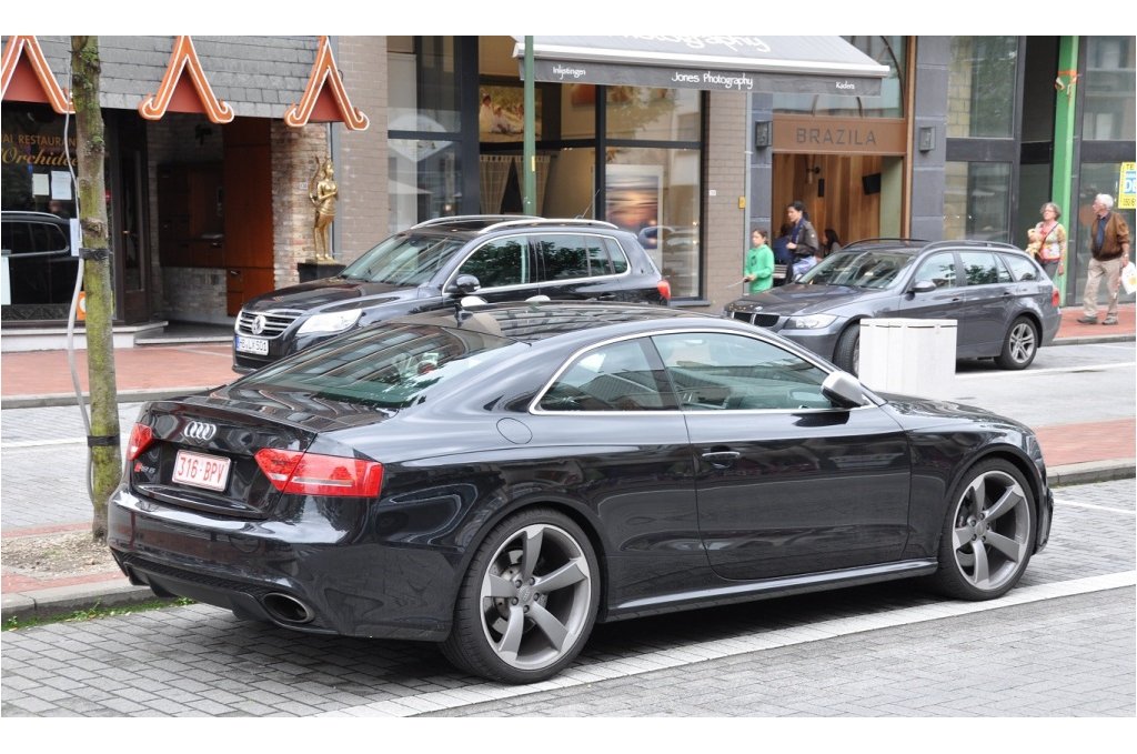 390652AUDIRS5ESQUIROU346.jpg