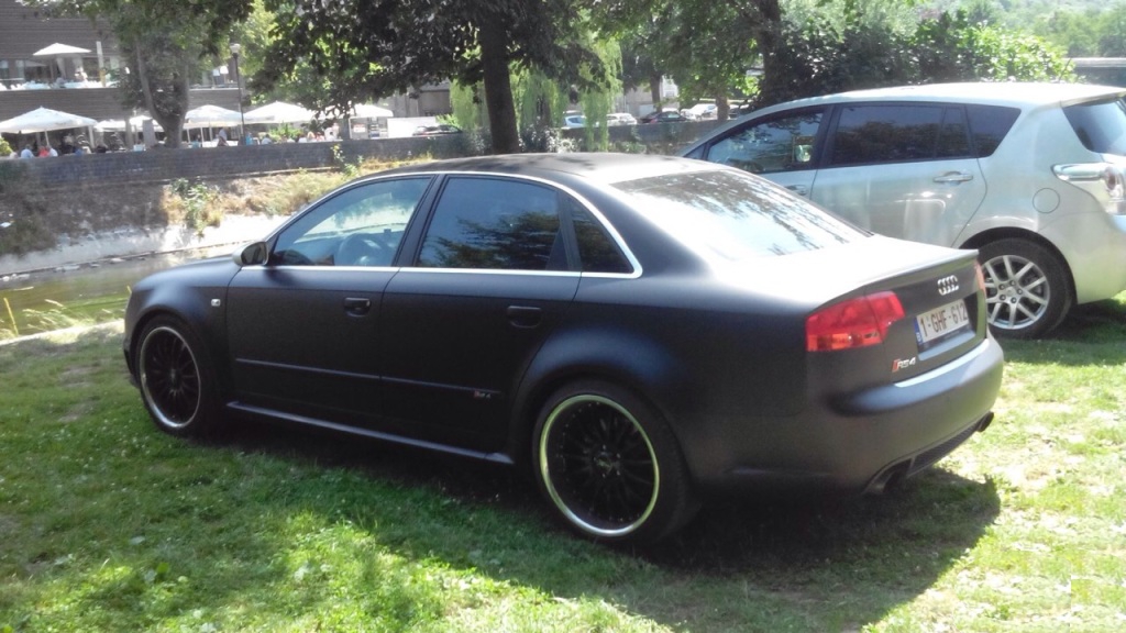 390833AUDIRS42158.jpg
