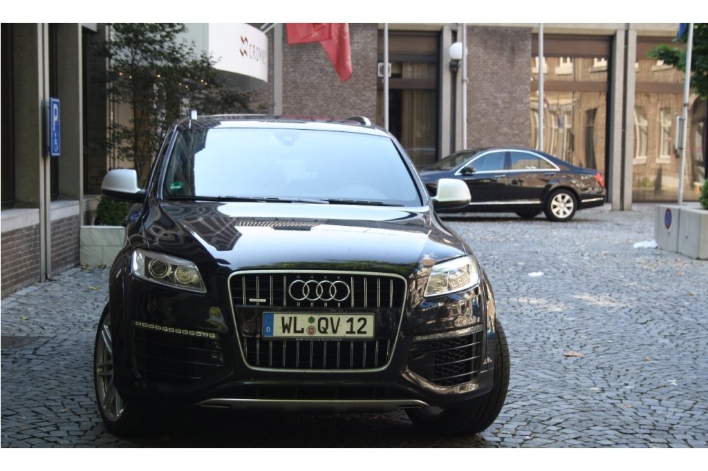 391049481Q7V12.jpg