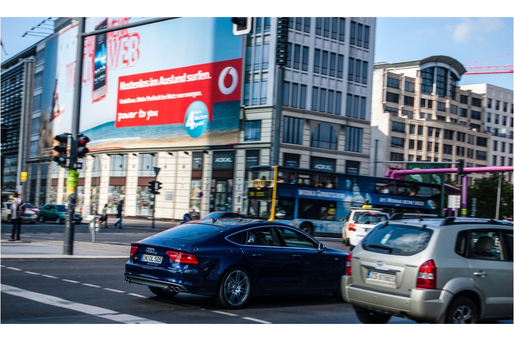 391188S7ESQUIROU037.jpg