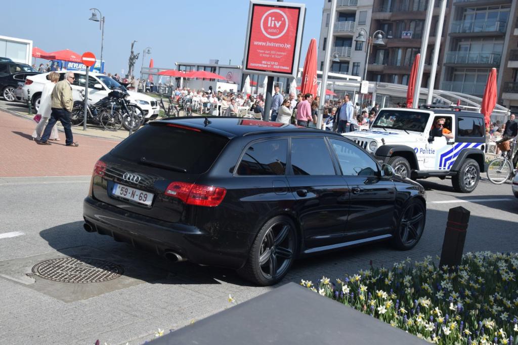 391238RS62682.jpg