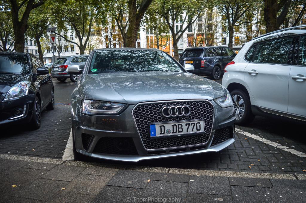 391987RS4B82670.jpg