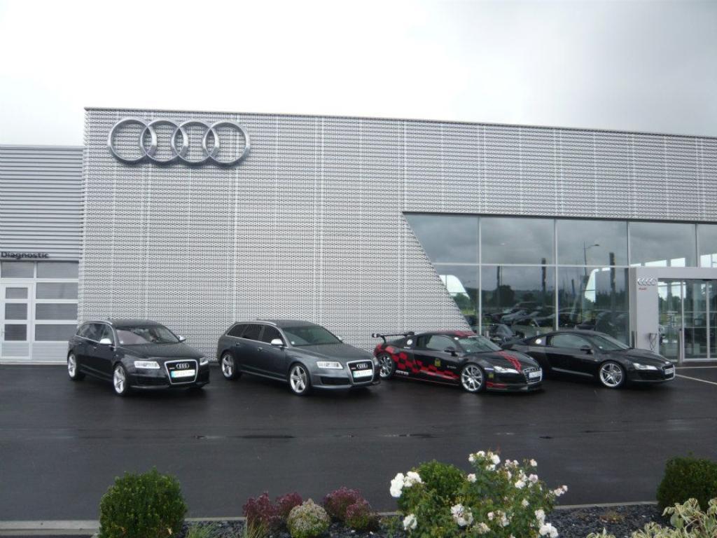 392506RS6659.jpg