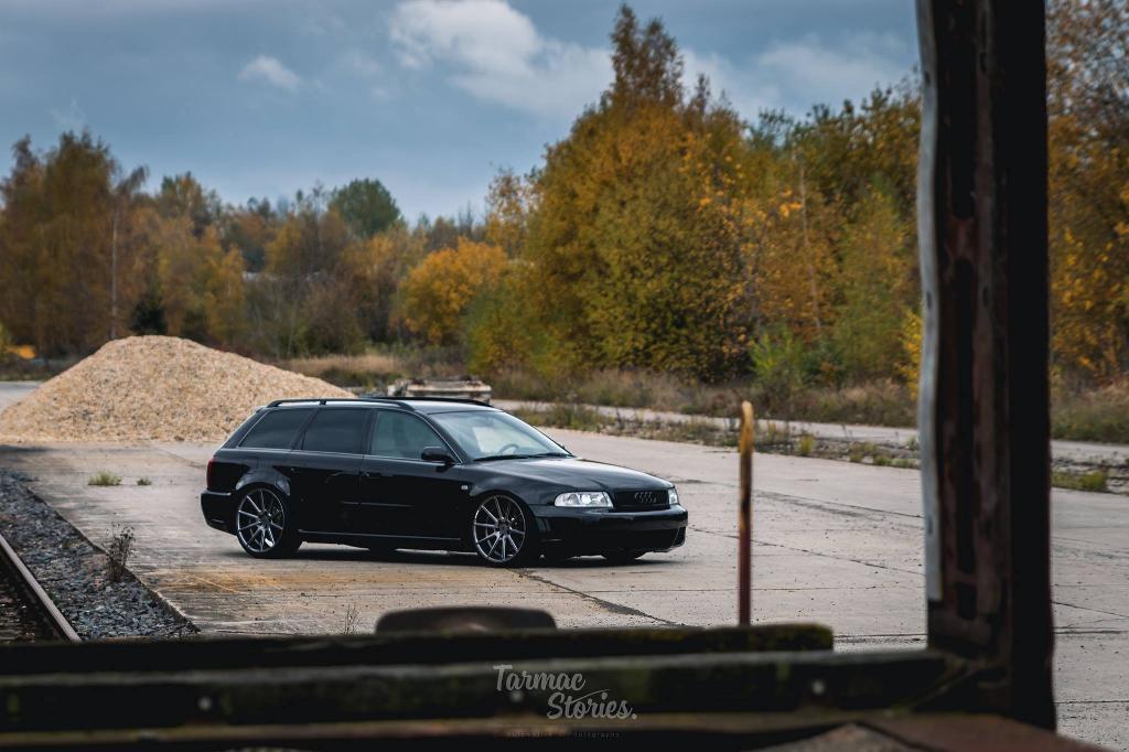 392858AUDIRS4B50435.jpg