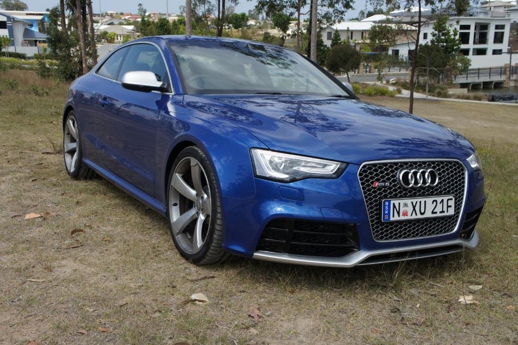 396143AUDIRS5677.jpg
