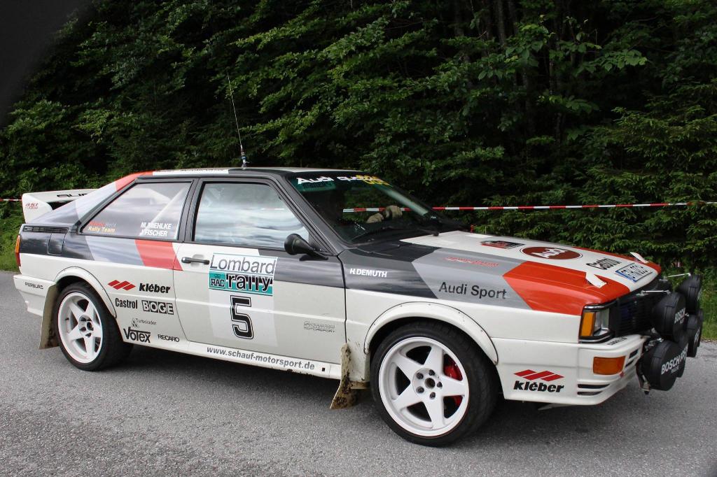 3962061533QUATTROLEGENDE2017.jpg