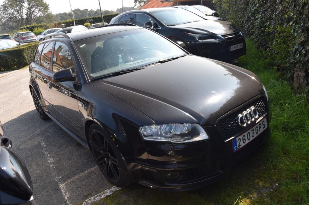 397476AUDIRS43252.jpg