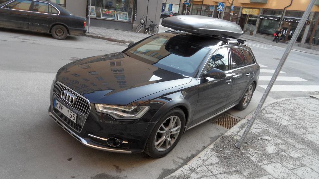 397745419AUDIA6C7ALLROAD.jpg